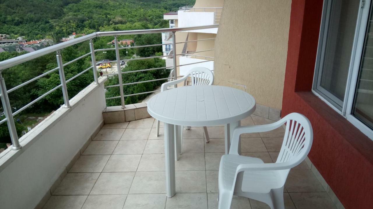 Marina Residence Complex Cavarna Exterior foto